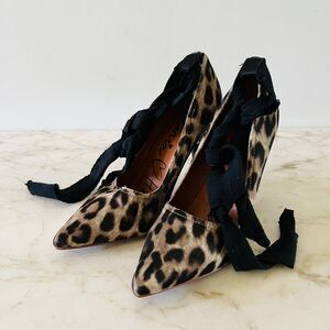 2010 LANVIN x H&M Leopard Print Ribbon Rhinestone Heeled Pumps - EUR 37  / US 6